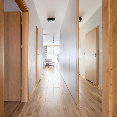 Tatrzanskie Zacisze - Pod Orlem Apartament *