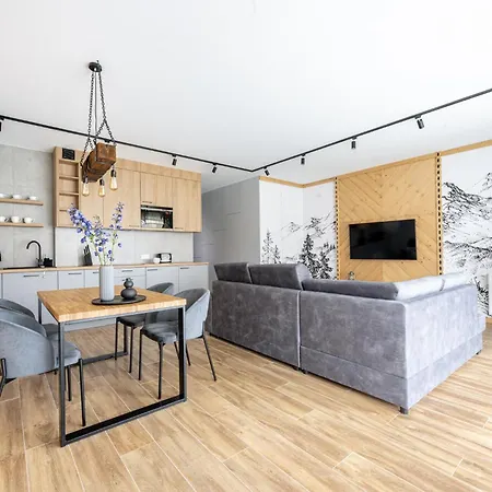 Tatrzanskie Zacisze - Pod Orlem Apartament *